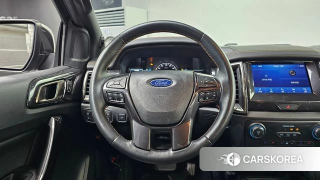 Ford Ranger 3rd Generation 2021 Черный из Кореи, фото 4