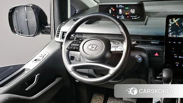 Hyundai Staria 2023 Черный из Кореи, фото 4