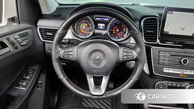 Mercedes-Benz GLE - Class W166 2018 Белый из Кореи, фото 4