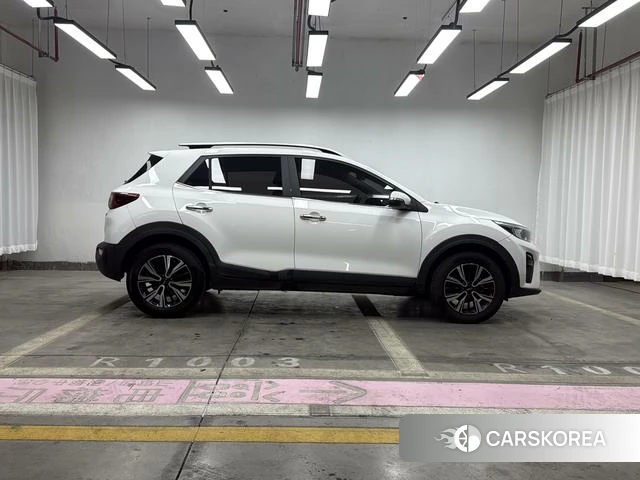 Kia Yi Ran 2021 Белый из Китая, фото 4