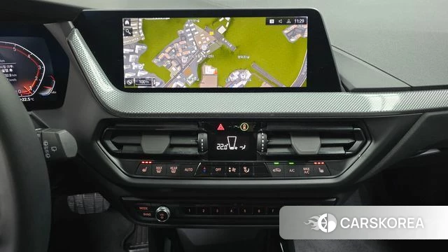 BMW 1 Series (F40) 2022 Белый из Кореи, фото 4