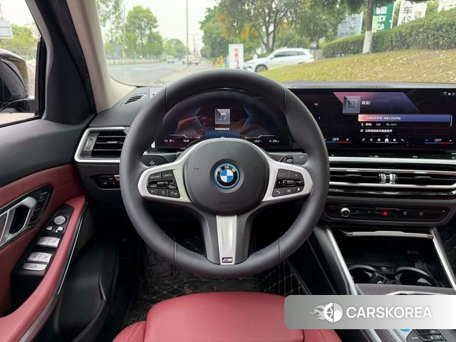 BMW i3 2024 Серебристо-серый из Китая, фото 4