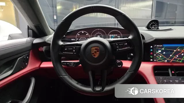 Porsche Taycan 2023 Белый из Кореи, фото 4