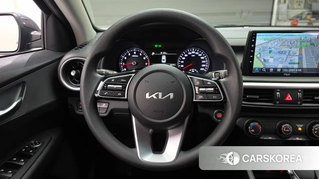Kia The New K3 2nd generation 2023 Серый из Кореи, фото 4