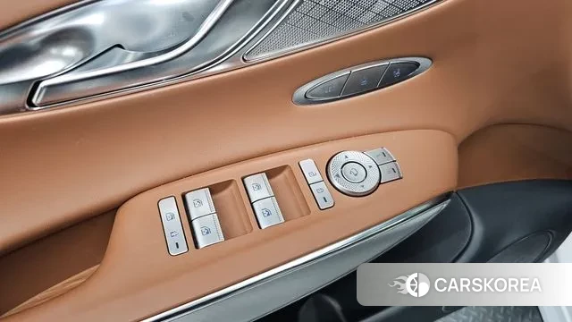 Genesis GV70 2022 Белый из Кореи, фото 4