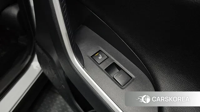 Toyota RAV4 5th Generation 2024 Белый из Кореи, фото 4