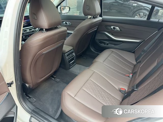 BMW i3 2024 Белый из Китая, фото 4