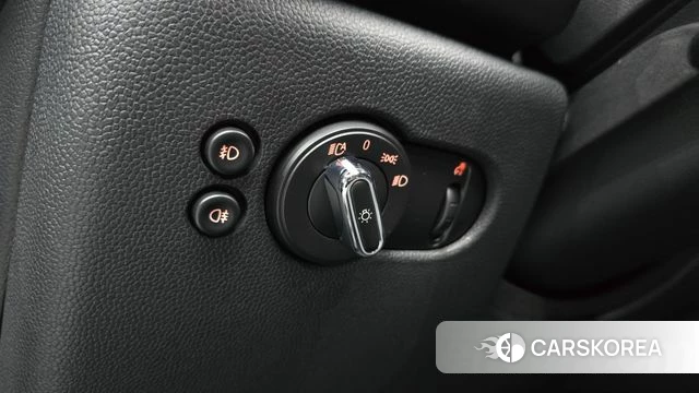 Mini Cooper 2018 Черный из Кореи, фото 4