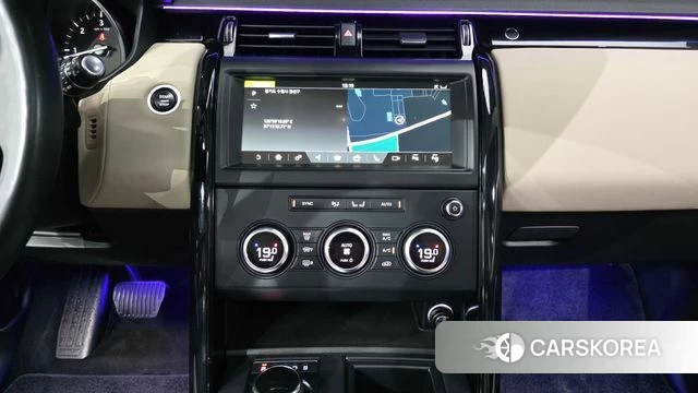 Land Rover Discovery 5 2019 Черный из Кореи, фото 4