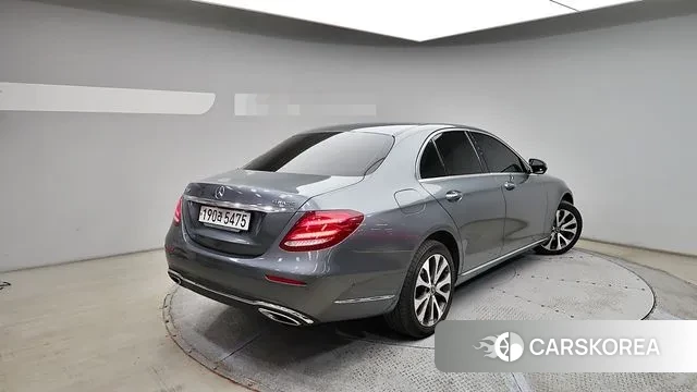 Mercedes-Benz E-Class W213 2020 Серый из Кореи, фото 4