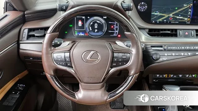 Lexus ES300h 7th generation 2019 Цвет галактики из Кореи, фото 4
