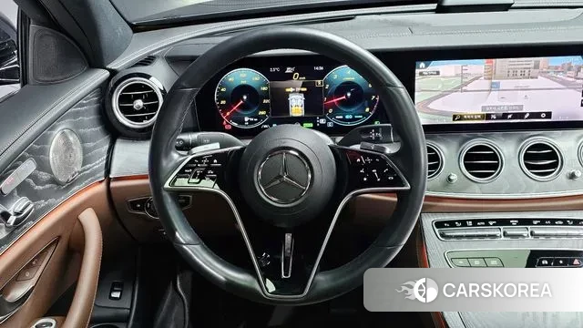 Mercedes-Benz E-Class W213 2022 Черный из Кореи, фото 4