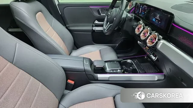 Mercedes-Benz EQB X243 2023 Белый из Кореи, фото 4