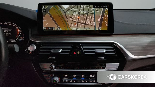 BMW 6 Series GT (G32) 2021 Серебристо-серый из Кореи, фото 4