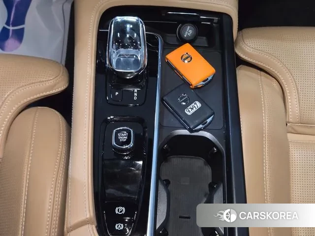 Volvo S90 2022 Серебряный из Кореи, фото 4