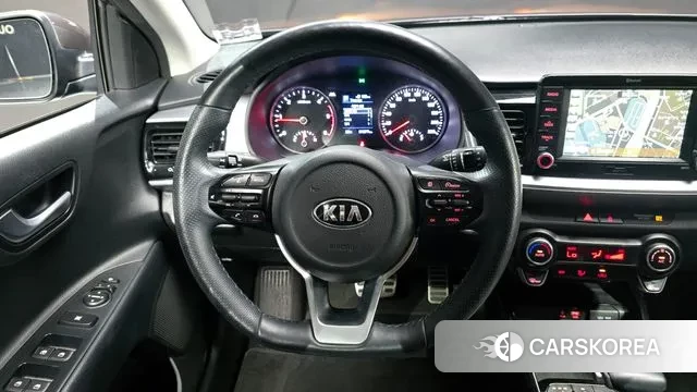 Kia Stonic 2018 Серый из Кореи, фото 4