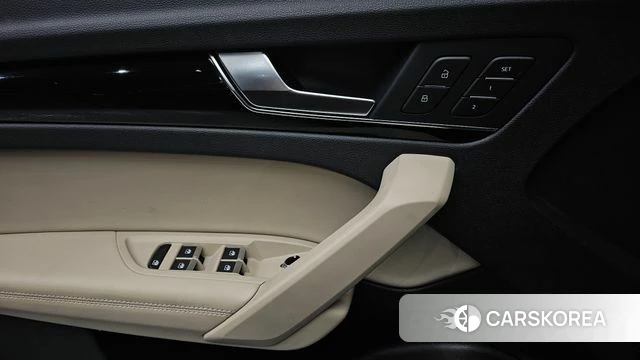 Audi Q5 (FY) 2021 Черный из Кореи, фото 4