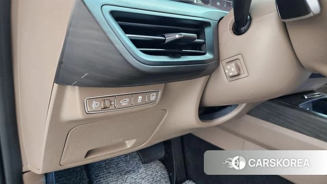 Kia K8 Hybrid 2023 Белый из Кореи, фото 4