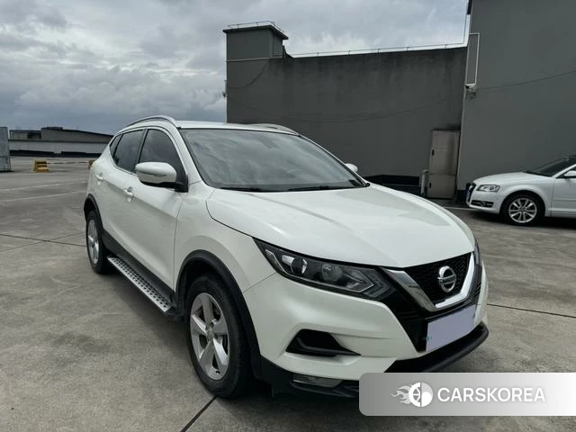 Nissan Qashqai 2023 Белый из Китая, фото 4