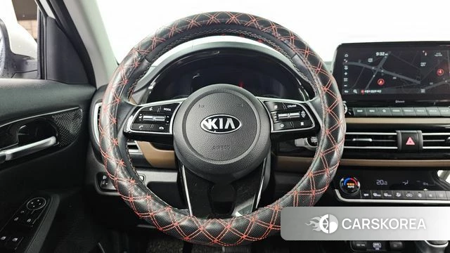 Kia Seltos 2019 Белый из Кореи, фото 4