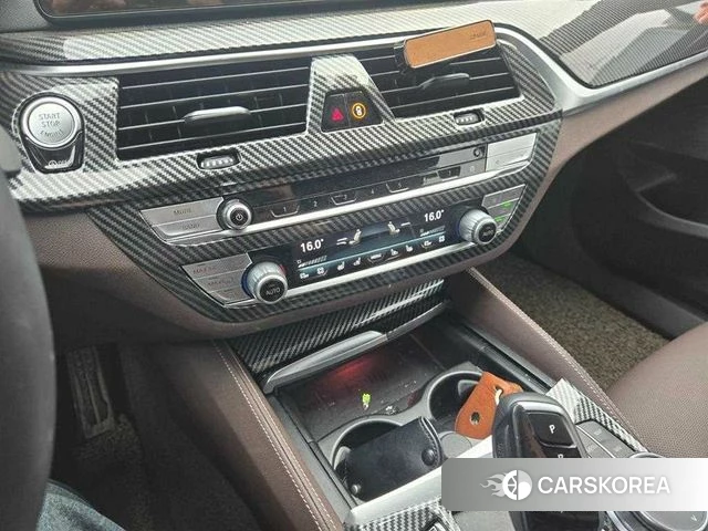 BMW 6 Series GT (G32) 2024 Белый из Кореи, фото 4