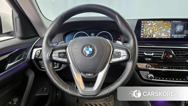 BMW 5 Series (G30) 2019 Белый из Кореи, фото 4