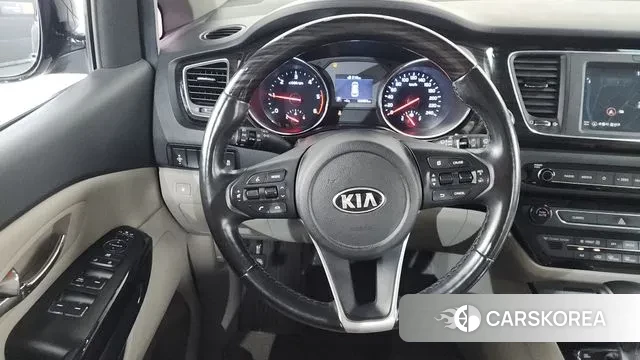 Kia The New Carnival id 3641461 из Кореи 4