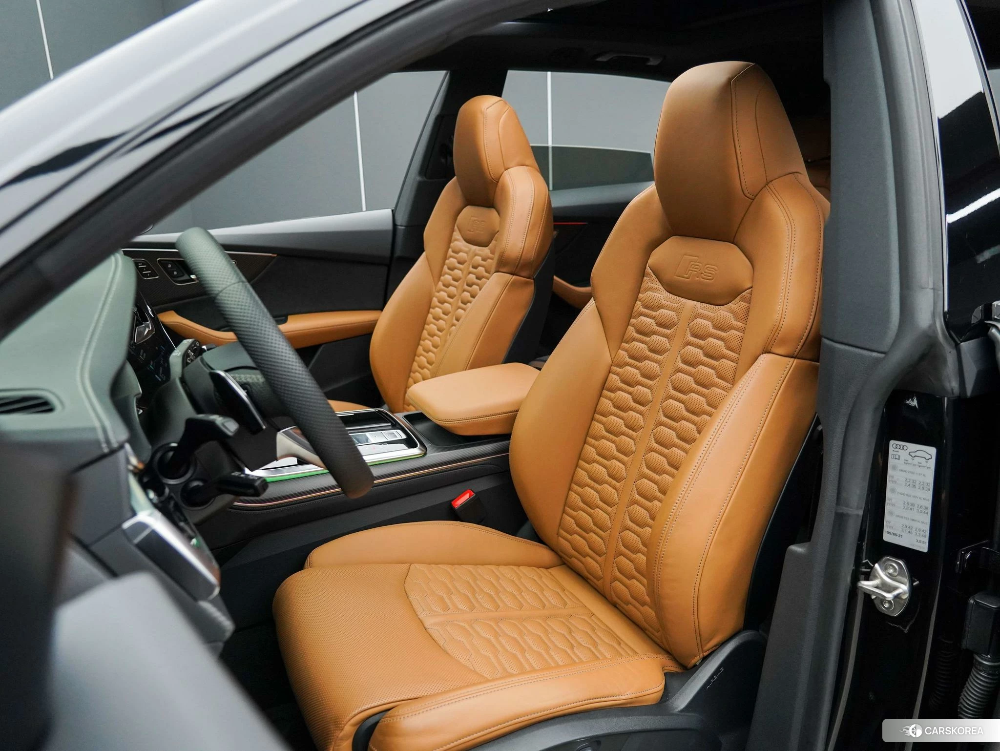 Audi RS Q8 2021 Черный из Китая, фото 4