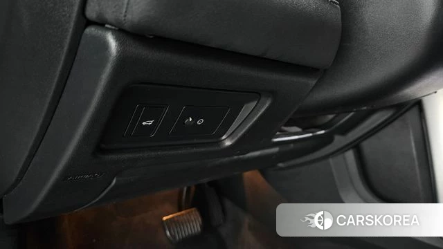 Land Rover Discovery Sports 2018 Белый из Кореи, фото 4