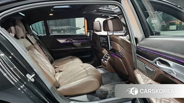 BMW 7 Series (G11) 2020 Черный из Кореи, фото 4