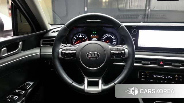 Kia K5 3rd generation 2021 Белый из Кореи, фото 4