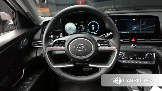 Hyundai Avante (CN7) 2021 Серебристо-серый из Кореи, фото 4