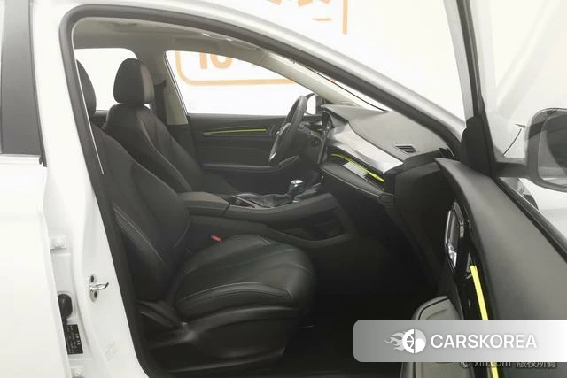 Roewe i5 2021 Белый из Китая, фото 4
