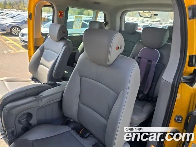 Hyundai Grand Starex 2018 Желтый из Кореи, фото 4