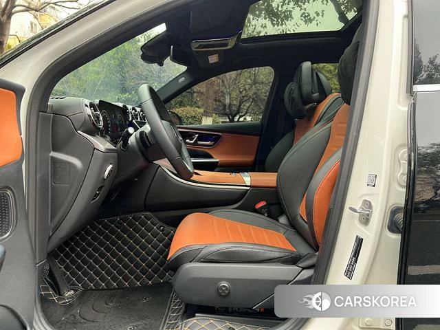 Mercedes-Benz GLC 2025 Черный из Китая, фото 4