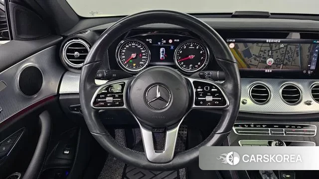 Mercedes-Benz E-Class W213 2020 Черный из Кореи, фото 4
