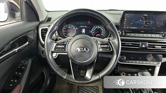 Kia Seltos 2021 Белый из Кореи, фото 4