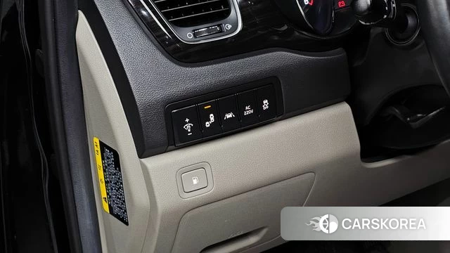 Kia The New Carnival 2018 Черный из Кореи, фото 4