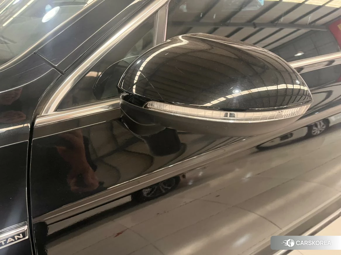 Volkswagen Magotan 2024 Черный из Китая, фото 4