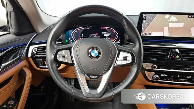 BMW 5 Series (G30) 2021 Белый из Кореи, фото 4