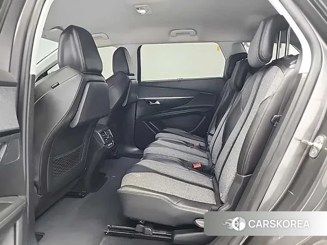 Peugeot 5008 second generation 2018 Серый из Кореи, фото 4