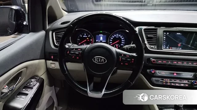 Kia The New Carnival 2018 Черный из Кореи, фото 4