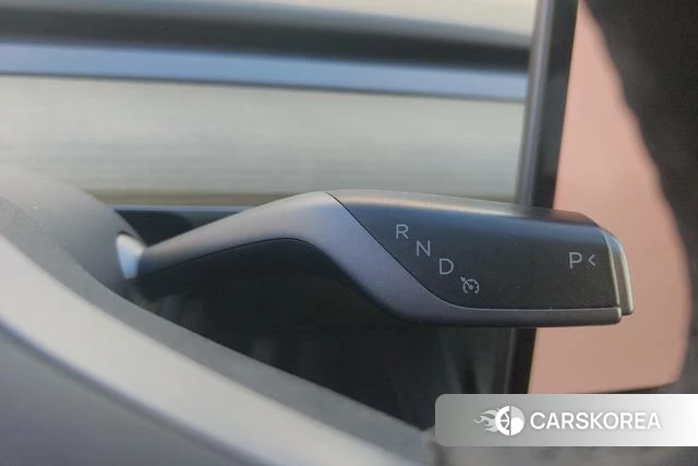 Tesla Model Y 2023 Черный из Китая, фото 4