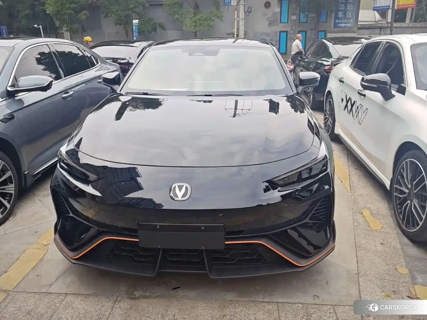 Chang'an Changan UNI-V 2025 Черный из Китая, фото 4