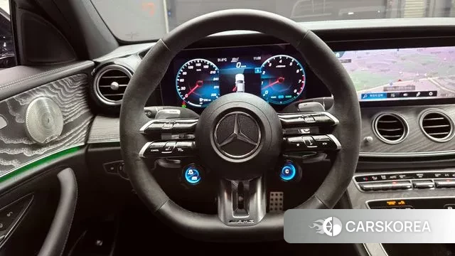 Mercedes-Benz E-Class W213 2023 Белый из Кореи, фото 4