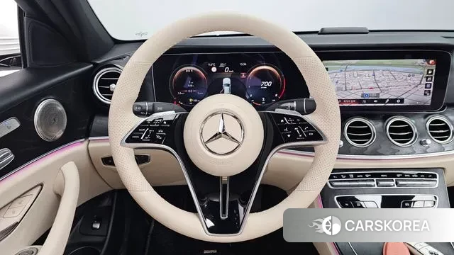 Mercedes-Benz E-Class W213 2023 Белый из Кореи, фото 4