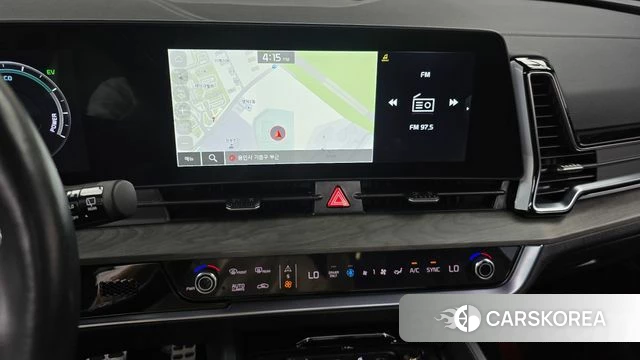 Kia Sportage 5th Generation Hybrid 2024 Белый из Кореи, фото 4