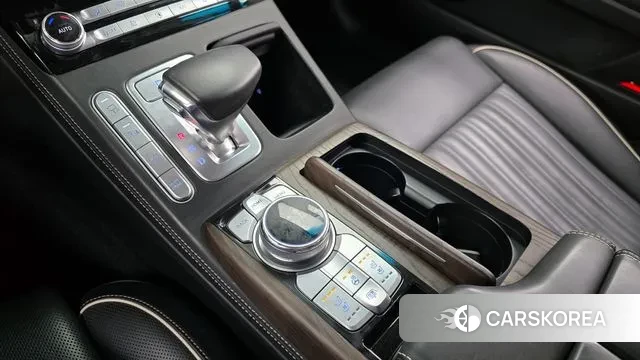 Genesis G90 2021 Черный из Кореи, фото 4