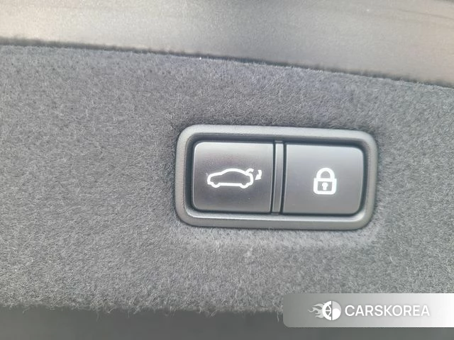 Genesis G90 2019 Черный из Кореи, фото 4