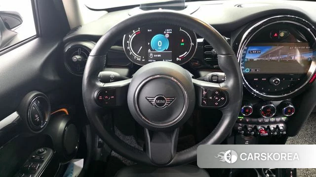 Mini Cooper 2023 Белый из Кореи, фото 4